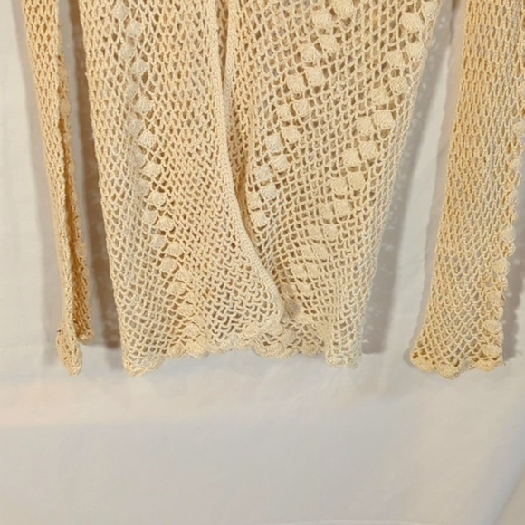 Sexy Boho Concert Festival Crochet Top Vintage Style one button Flowy sleeve - Picture 2 of 11